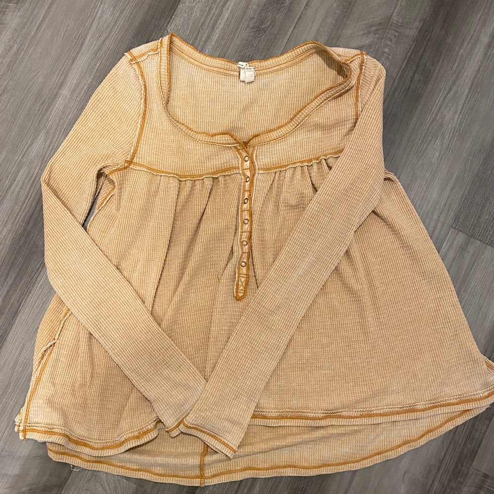 We the Free flattering top